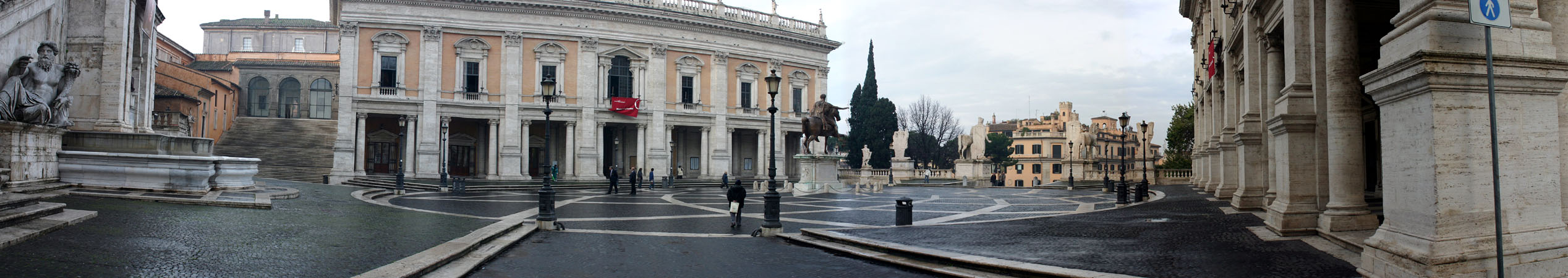 piazza_del_campidoglio_pano1